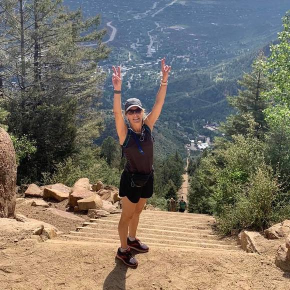 Meet your Posher, Cindi - Picture 1 of 1